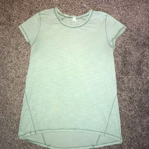 Like New Lululemon Short Sleeve Top